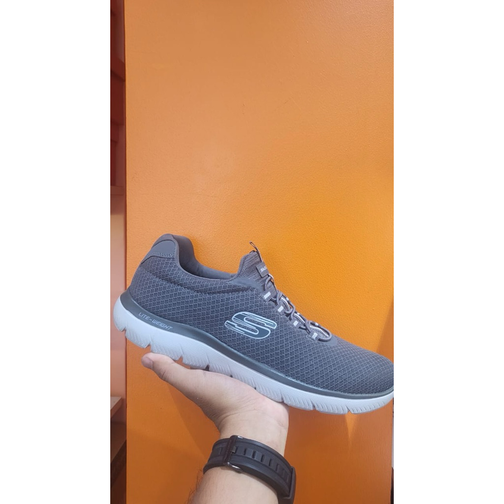Skechers summits 45
