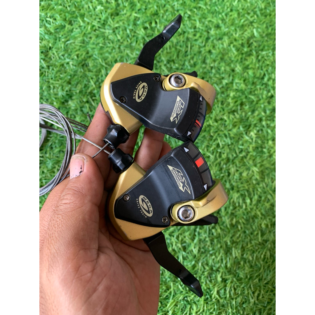 Shifter vintage Deore LX M570 Japan Gold  3x9speed