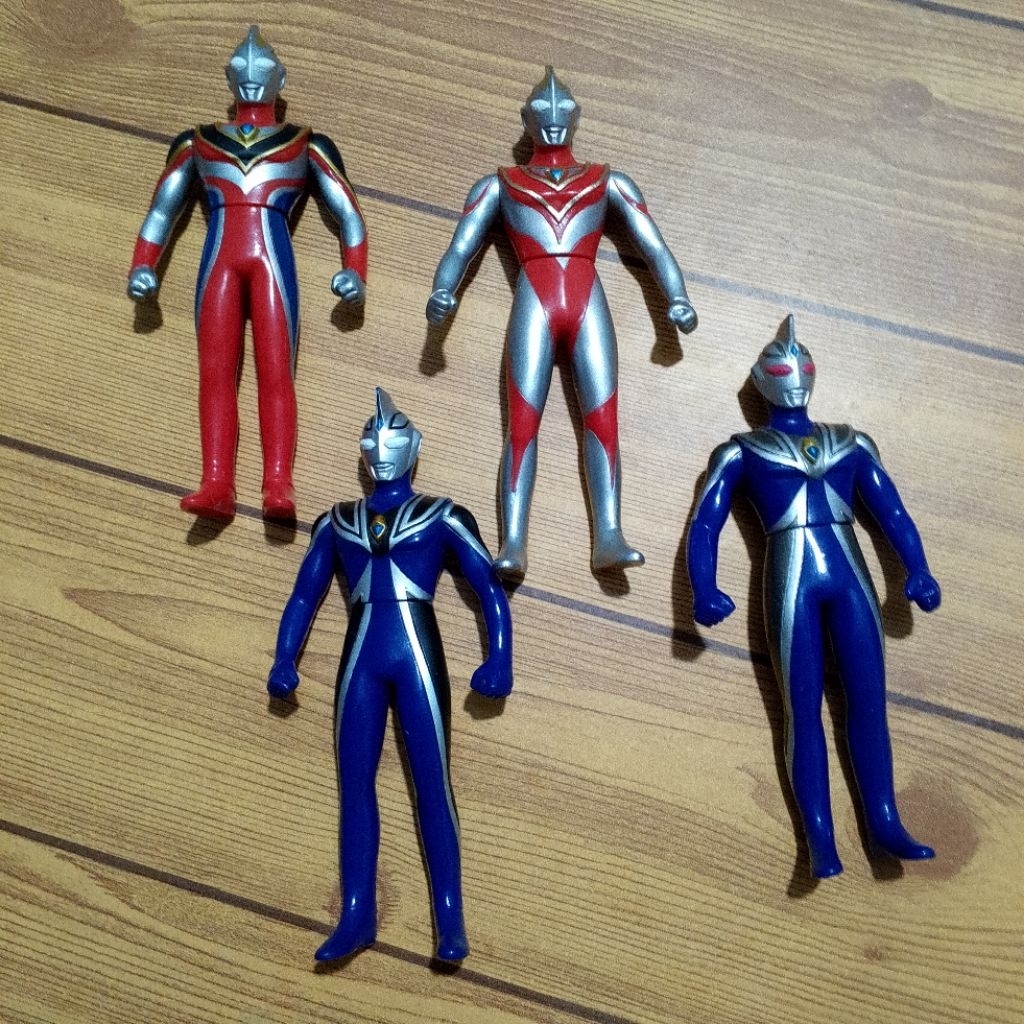 Figure Ultraman Gaia Agul Series 17cm Original BANDAI