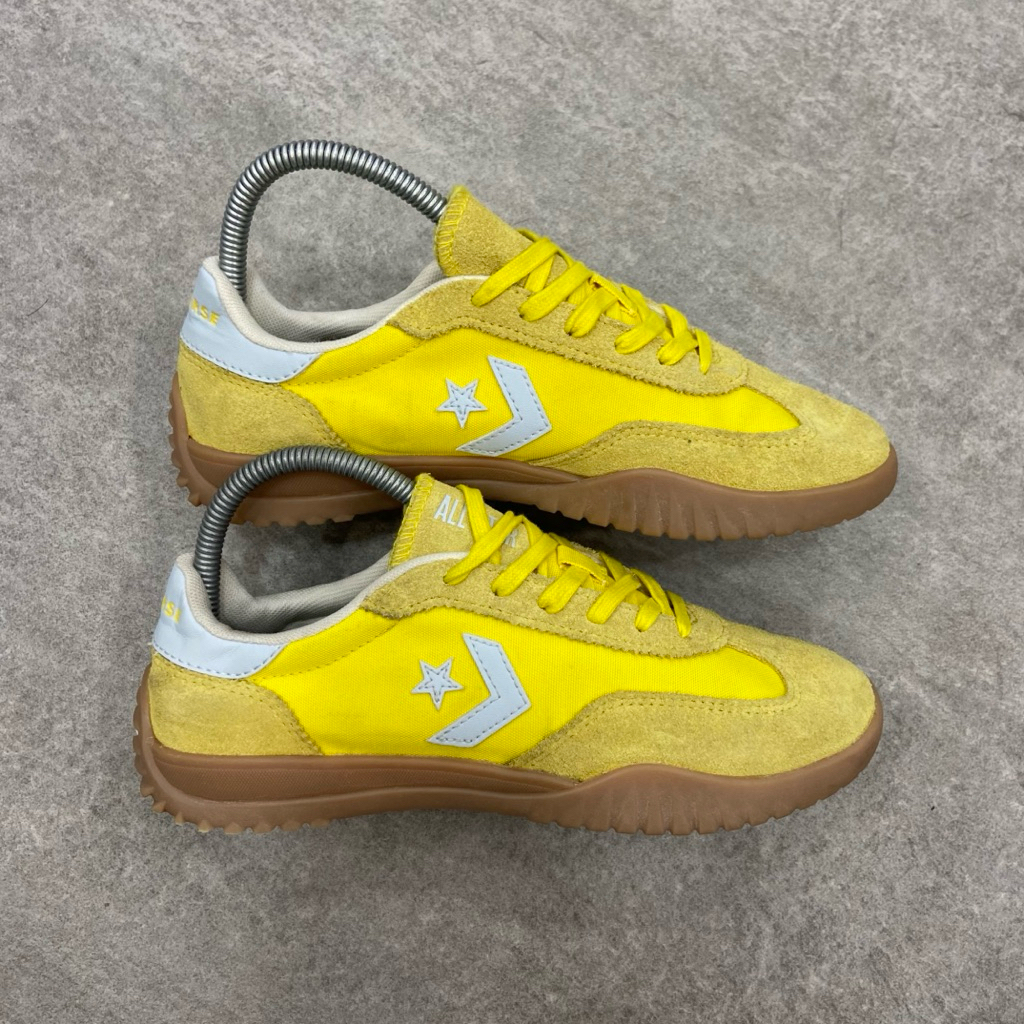 [Size 38.5] Converse Chuck Taylor Run Star  Trainer Low Golden Wren Second Original. Harga barunya m