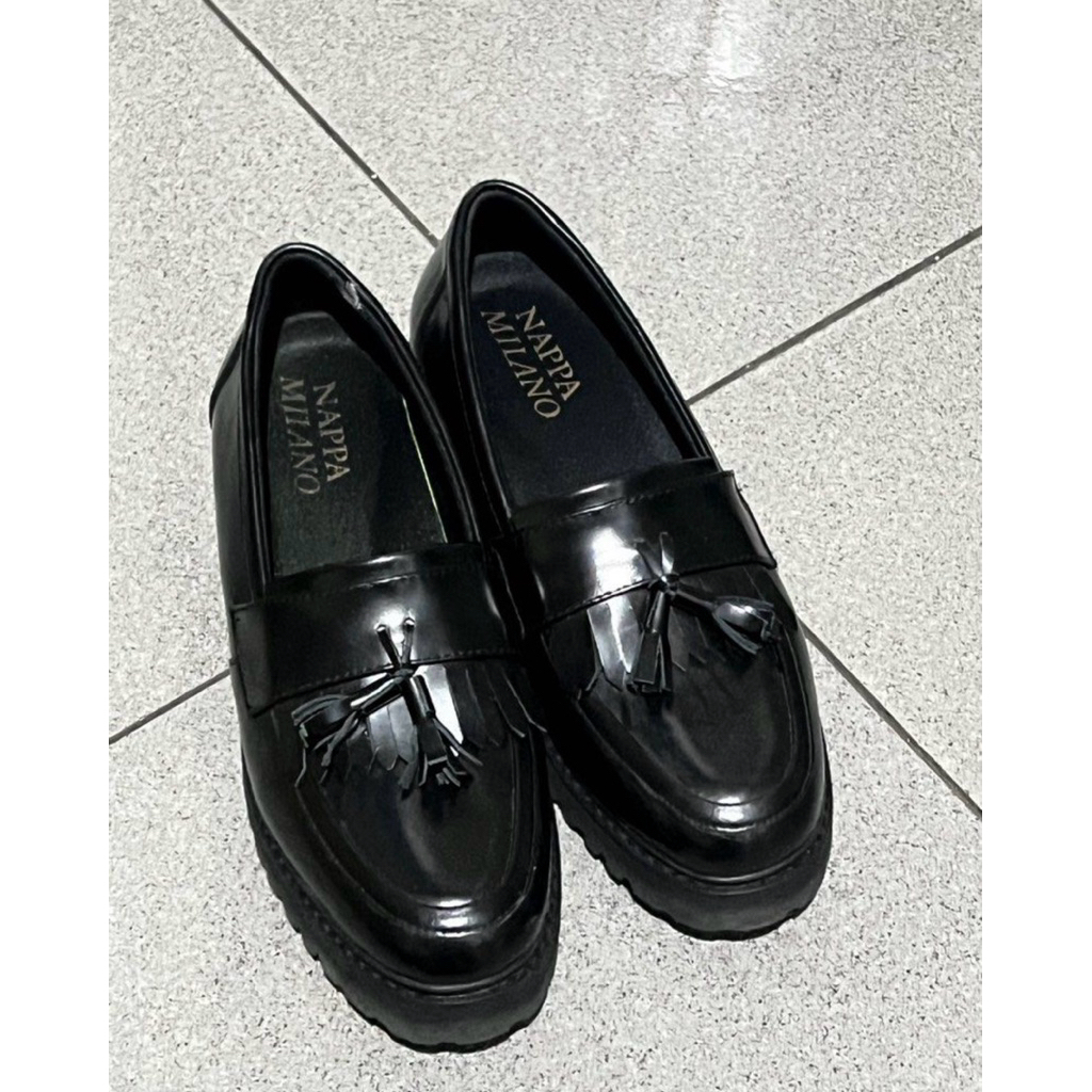 Nappa Milano Pam Loafers size 39