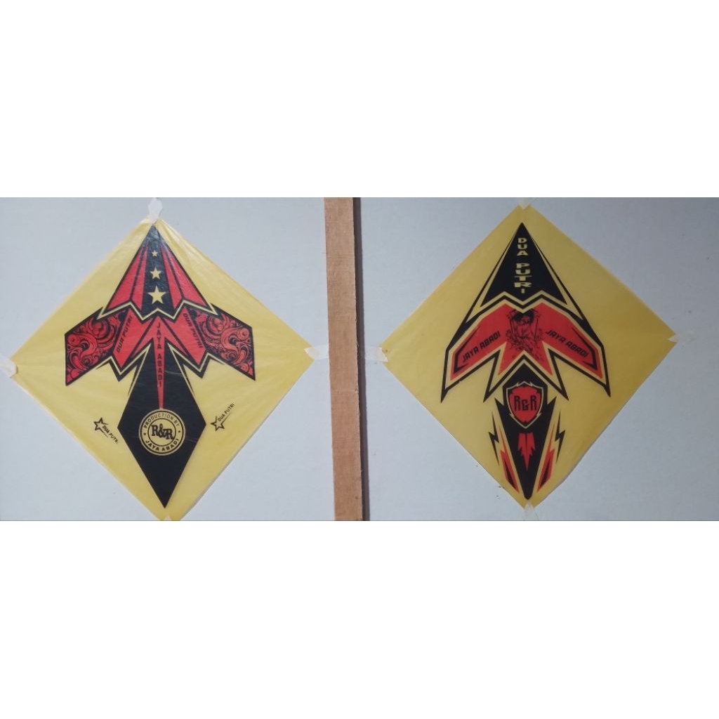 kertas layangan 2 warna