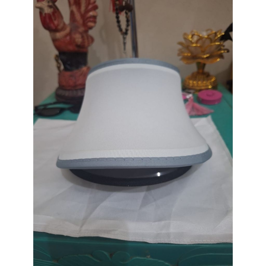 Topi golf wanita ada Kipas angin alami 
Limited edition 
Barang terawat 
Pemakaian pribadi