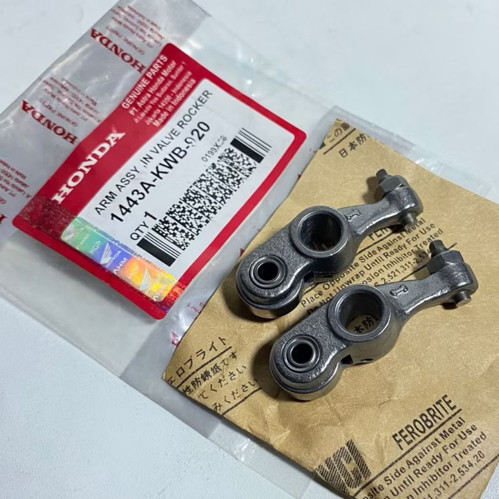 Templar Blade in in original kode 56 RRA Blade in klep racing Mio Jupiter