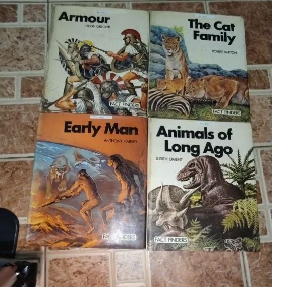 Buku Anak Vintage Fact Finders