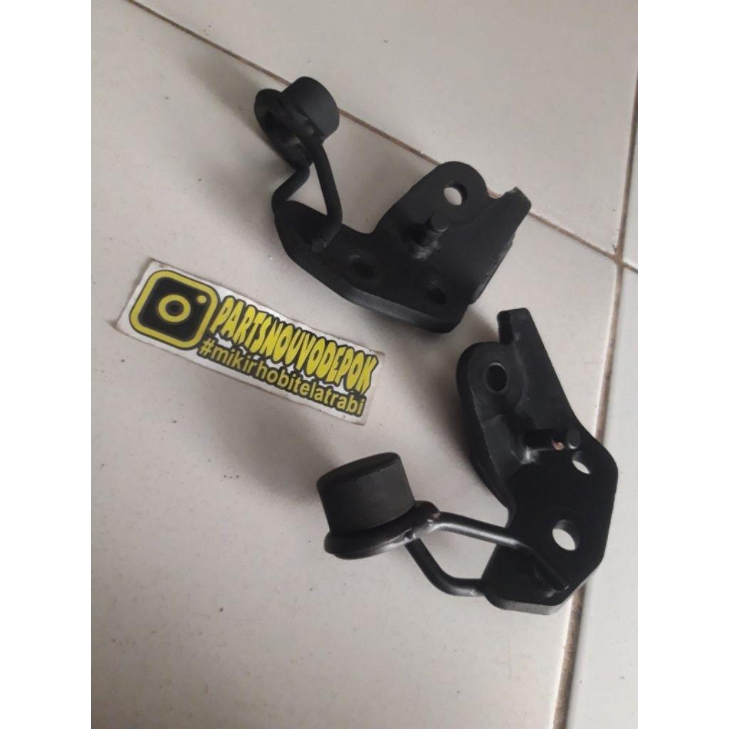 Breket dan Standar 1 yamaha Nouvo Z / breket standar samping yamaha nouvo / standar satu yamaha nouv