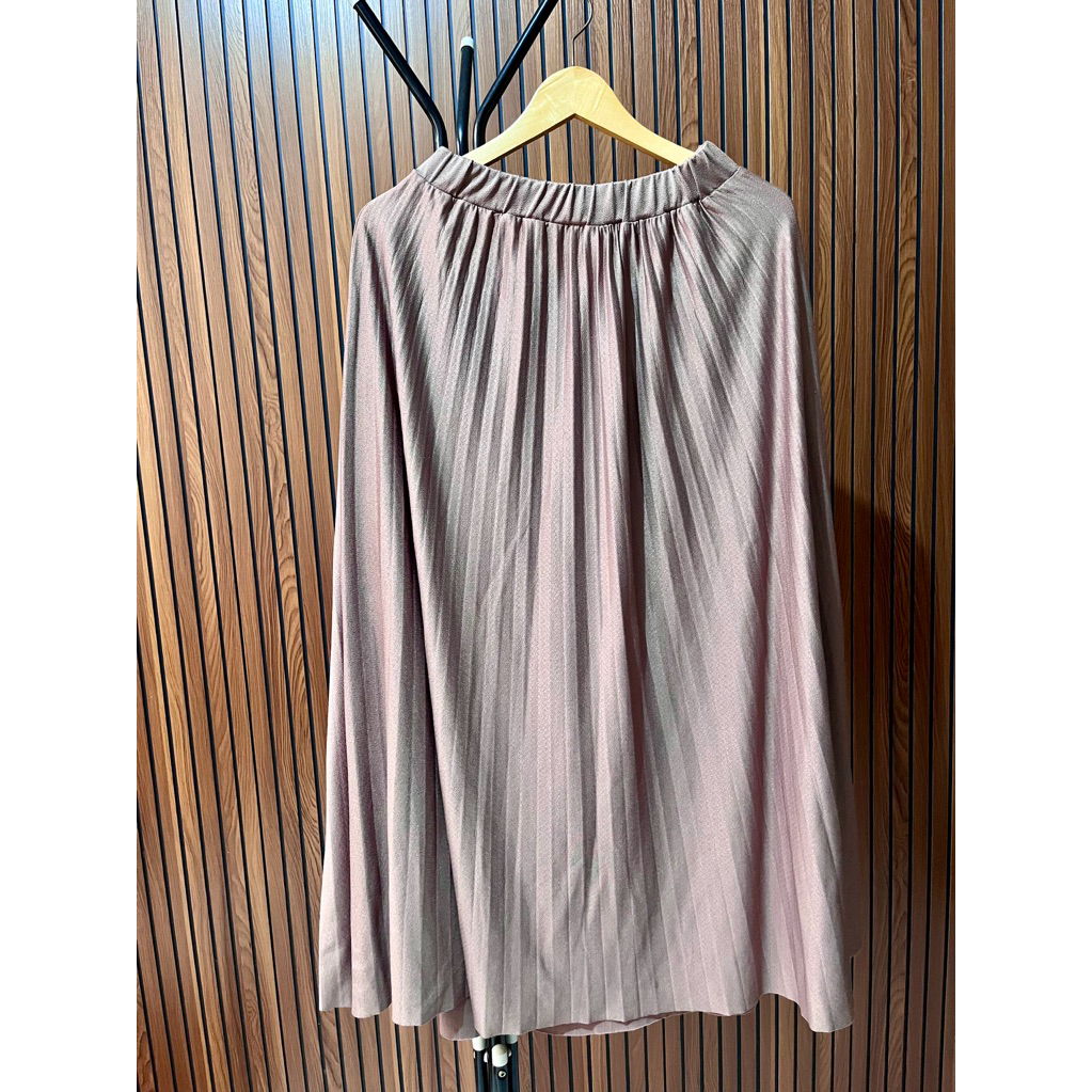 preloved ROK PLISKET