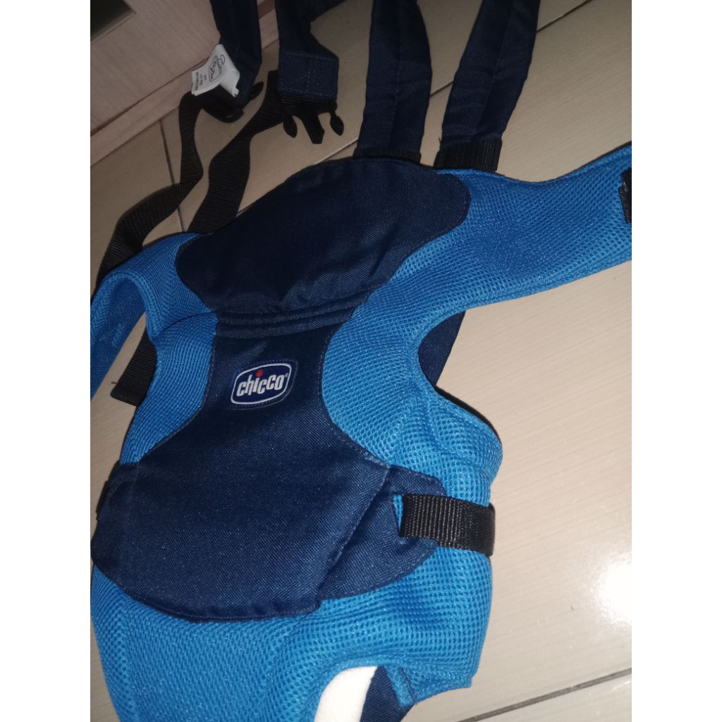 Gendongan Baby Chicco
