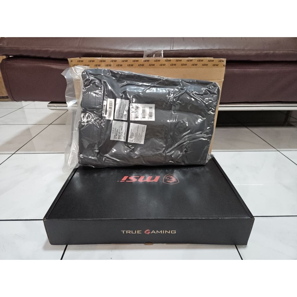 MSI GF65 core i7 10750H RTX3060 IPS 144HZ
