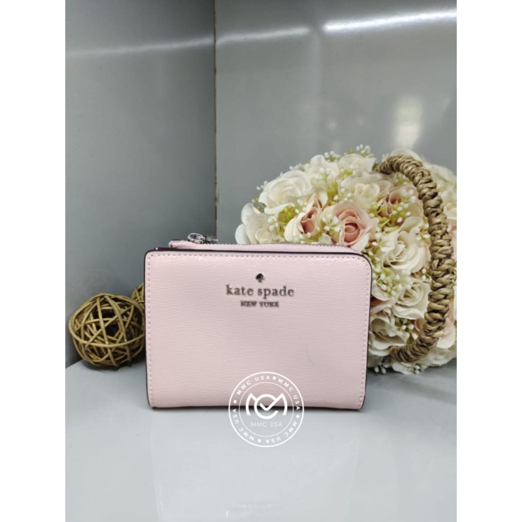 KS MDSN SM LZIP WALLET TEXTURED PATENT KN226 A