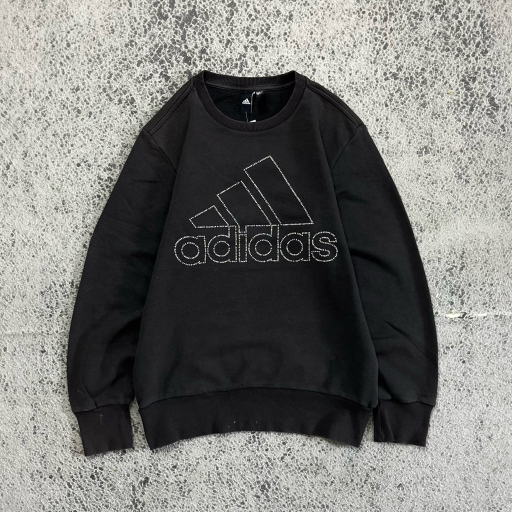Adidas Equipment Big Logo Crewneck Second ( seperti baru ) size m