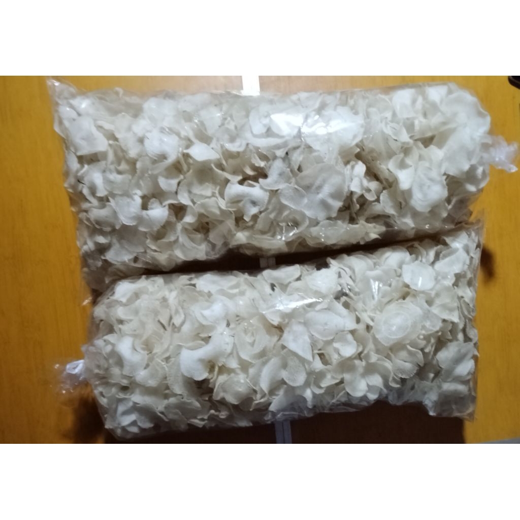 1 kg krecak/kripik singkong  mentah rasa gadung enak renyah murah