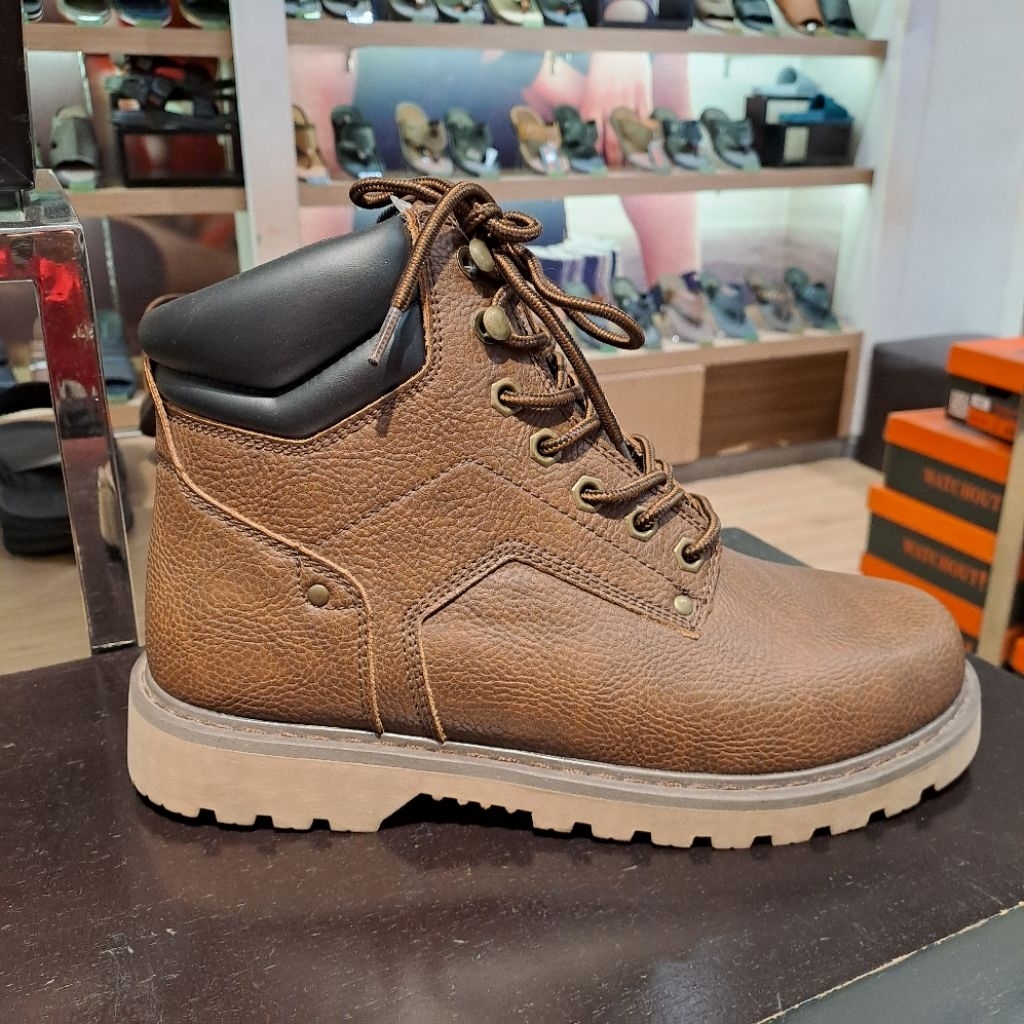 sepatu kulit boots pria watchout by matahari
