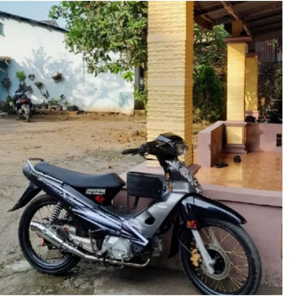 jok Supra x lama 110 modif roadrace bahan kulit amplas#SUPRA X 110