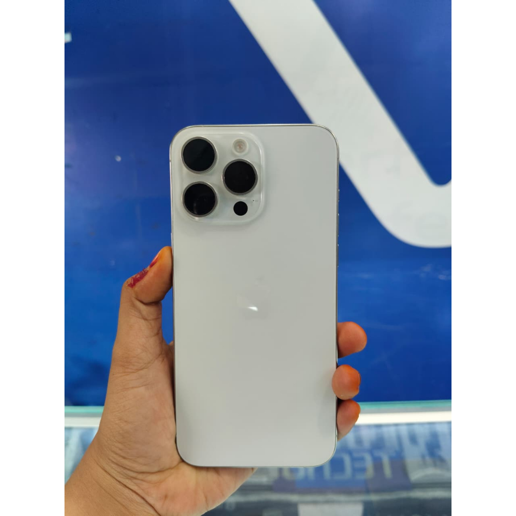 HP SECOND IPHONE 15 PRO MAX 512GB WHITE TITANIUM EX GARANSI RESMI INDONESIA PA/A