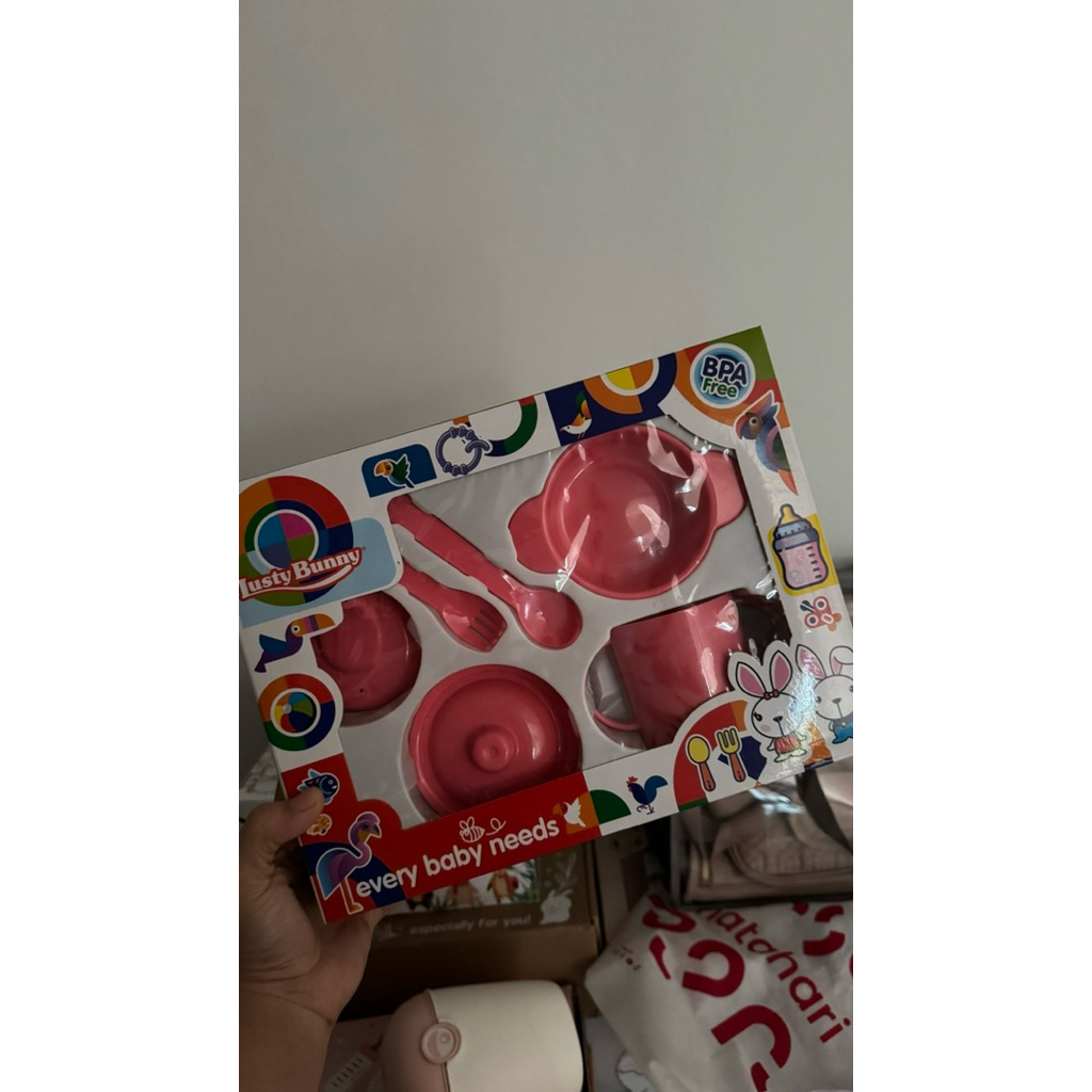 set Alat makan bayi Lusty Bunny