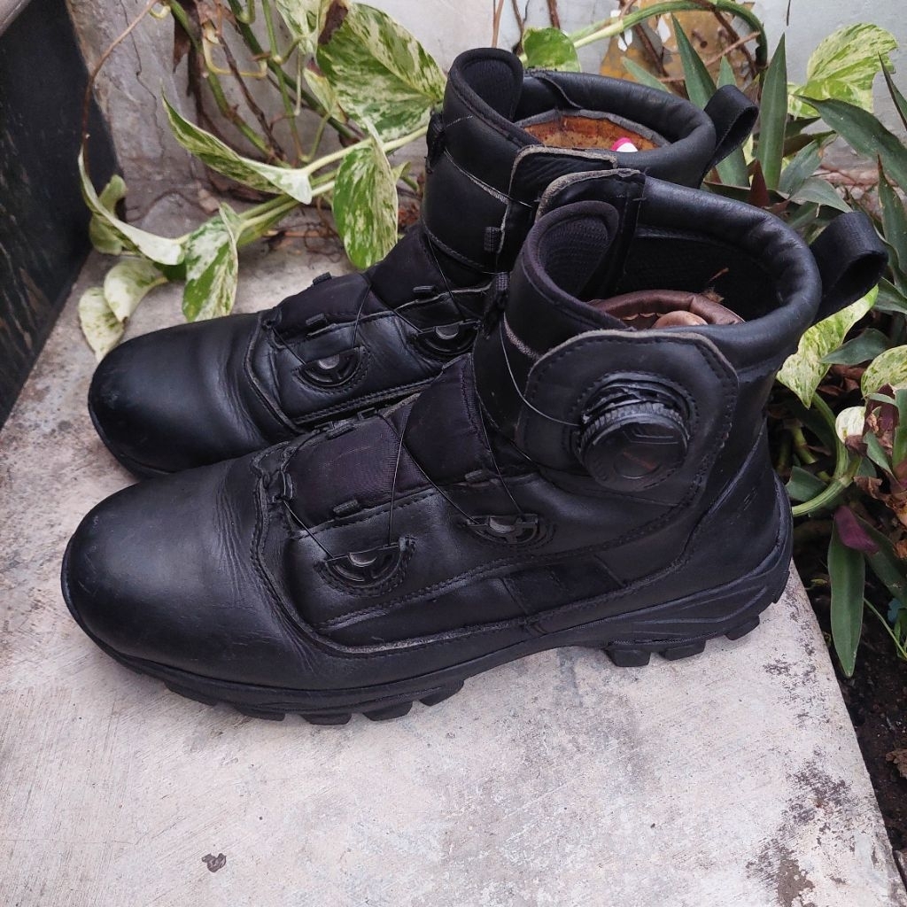 sepatu tactical second webest size 45(29cm)