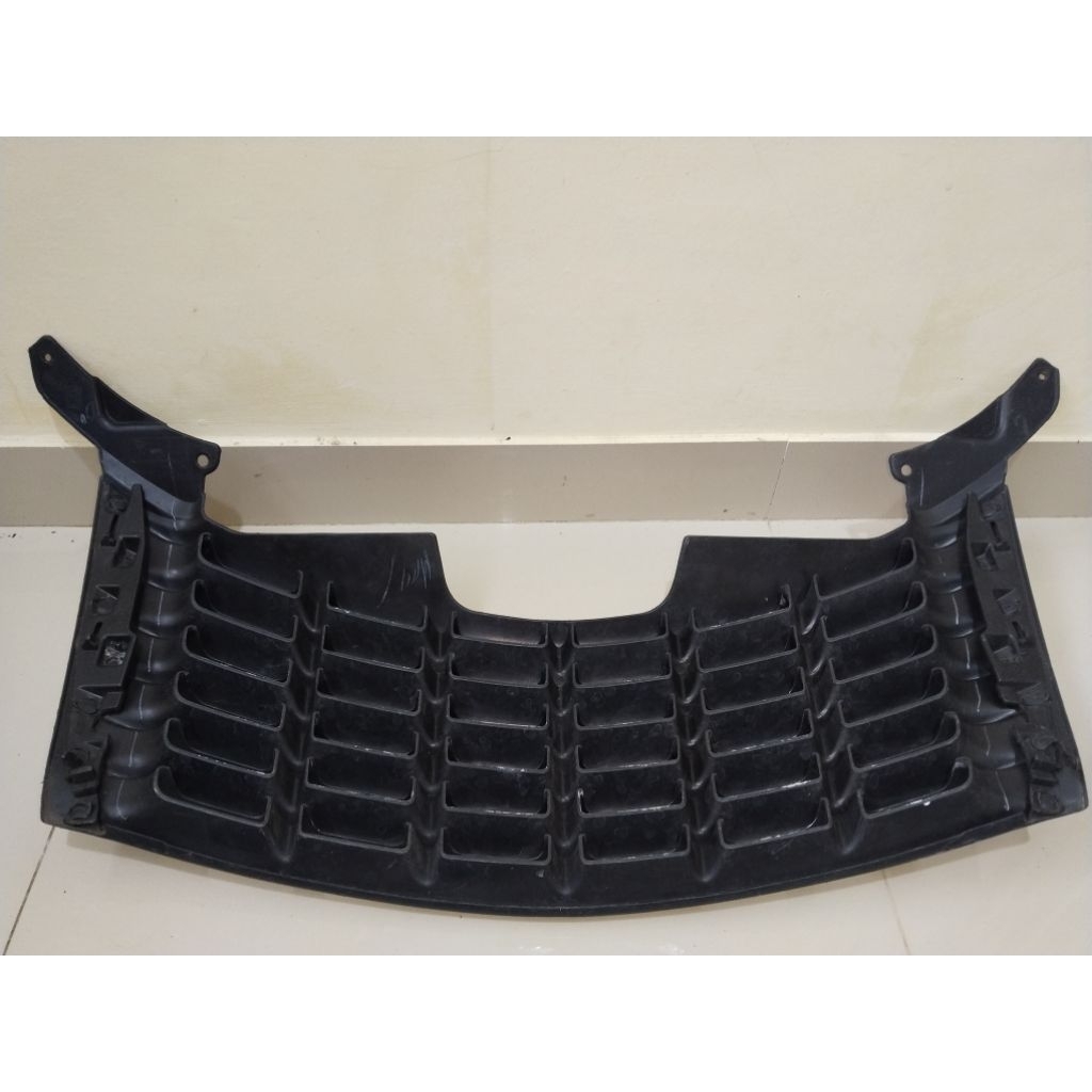 grill depan chrysler PT cruiser original COPOTAN