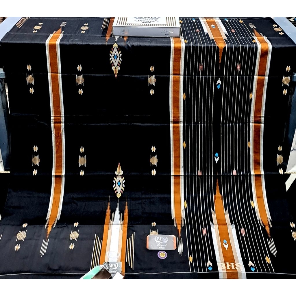 SARUNG BHS ROYAL STA SGF GRADE SILVER