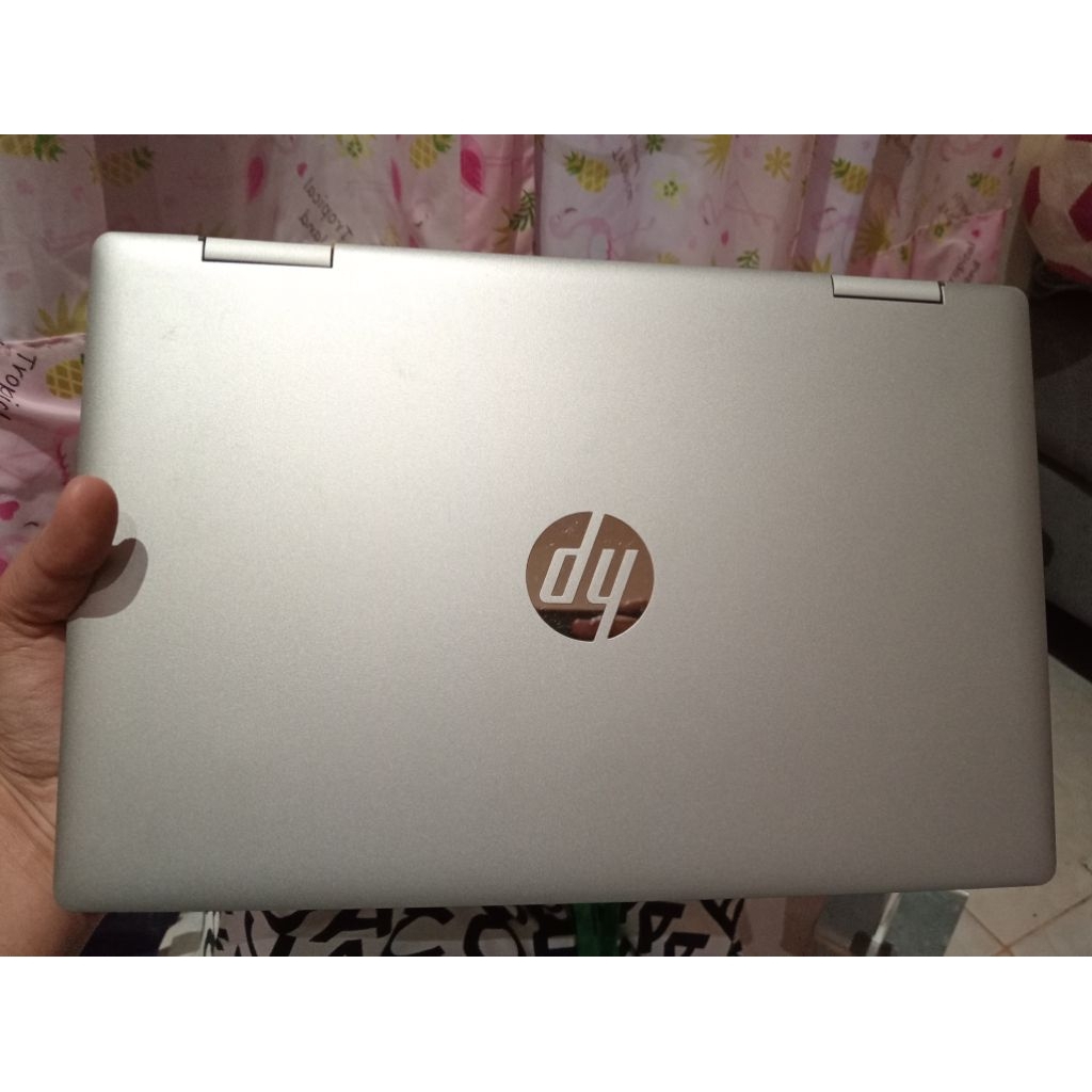 HP PAVILION x360 14 i5 1235u 8GB RAM 512GB SSD