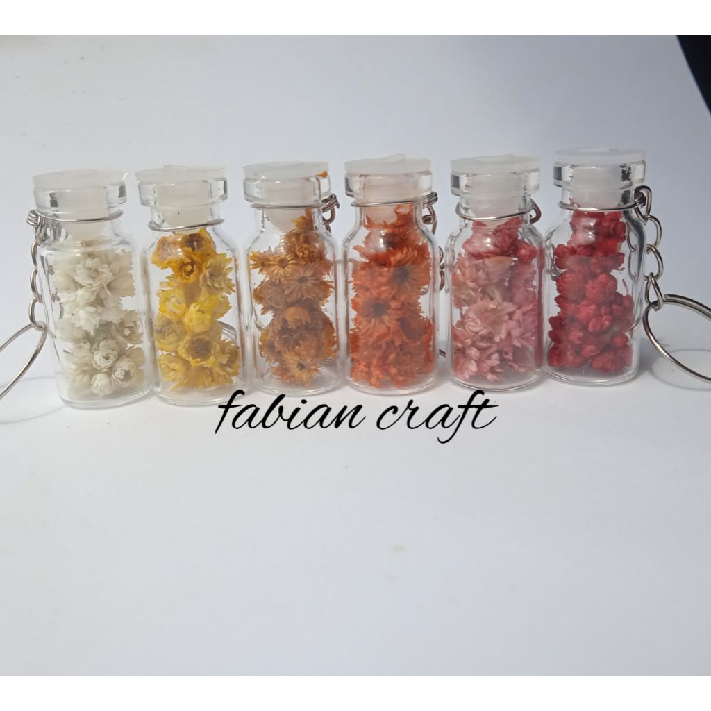 gantungan kunci botol kaca mini isi bunga kering / souvenir bunga Edelweiz /keychain unik ganci aest