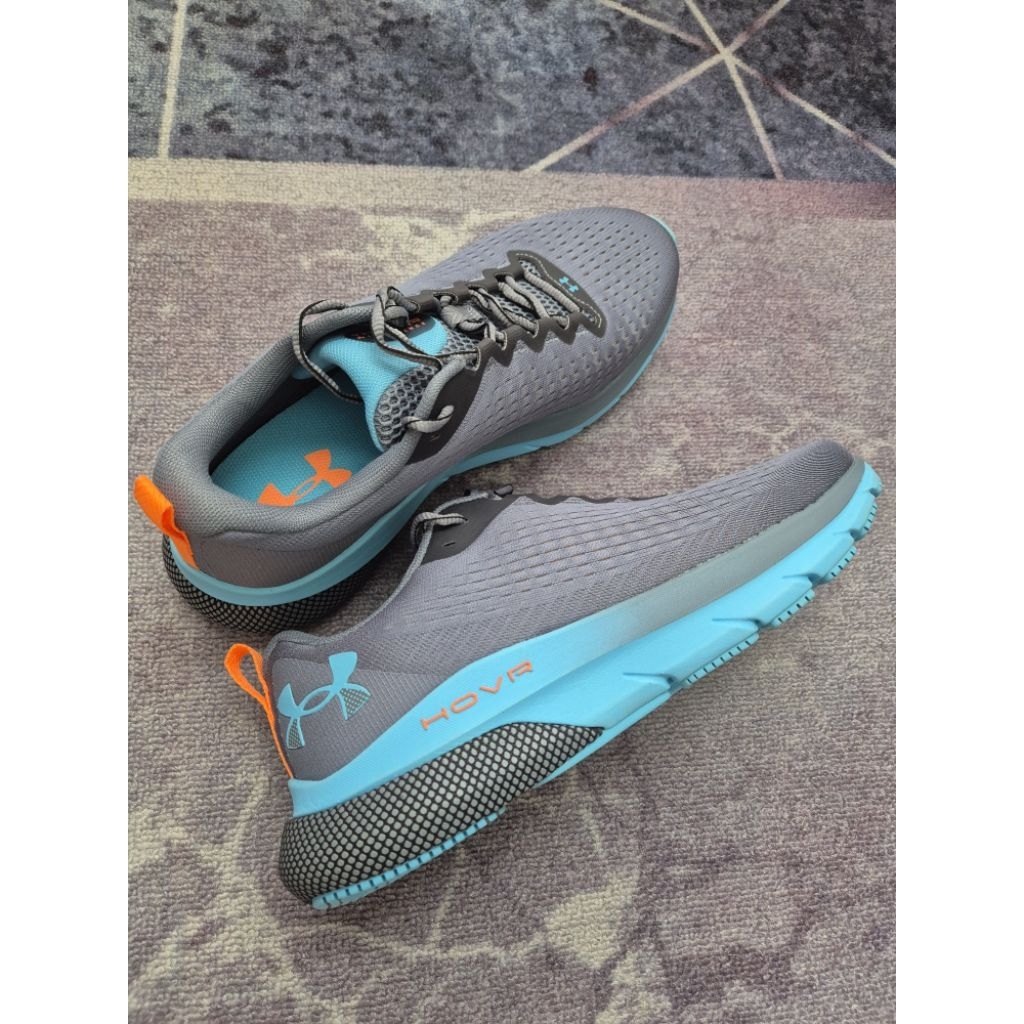 Sepatu Under Armour HOVR Sonic SE Running Shoes 43