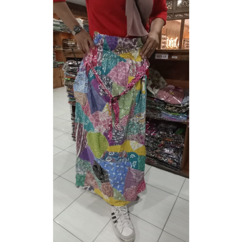 Omah Oblong Jogja T-Shirt 'ROK PERCA RANDOM' Rok Panjang Rok Pendek Kain Soft Katun Batik