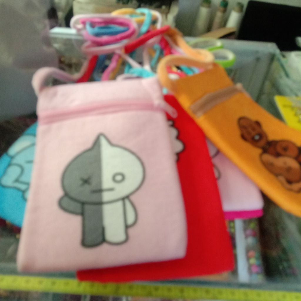 tas hp imut beludru lembut, tas remaja dan anak