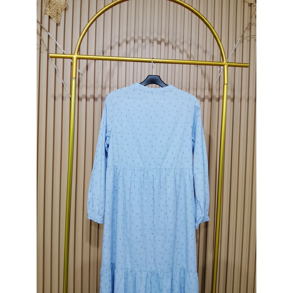 ULTRAVIOLET Maxi dress 243 Blue mix flowers - Baju Terusan Maxi Kasual Hijaber