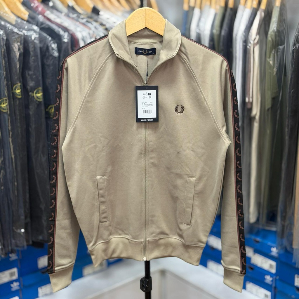 Tracktop Fred Perry Contrast Taped Oatmeal Brown BNWT Original 100% Size : XS ( 66 X 50 )