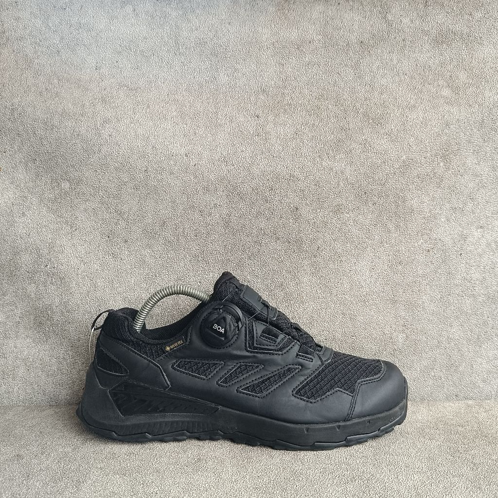 Sepatu Outdoor K2 Trail Running Size 42