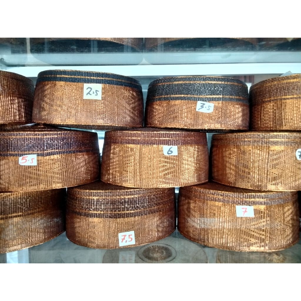 SONGKOK RECCA BUGIS MAKASSAR