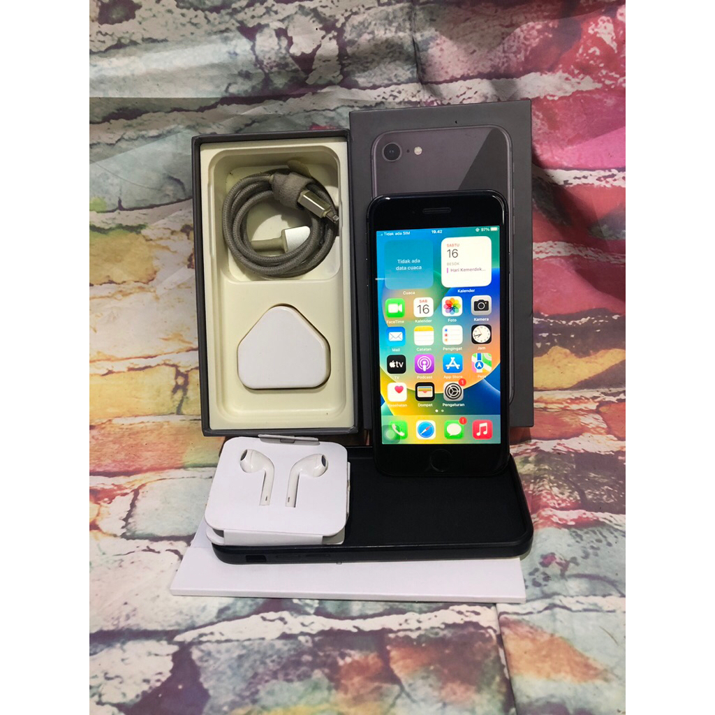 Iphone 8 64gb/256gb second original