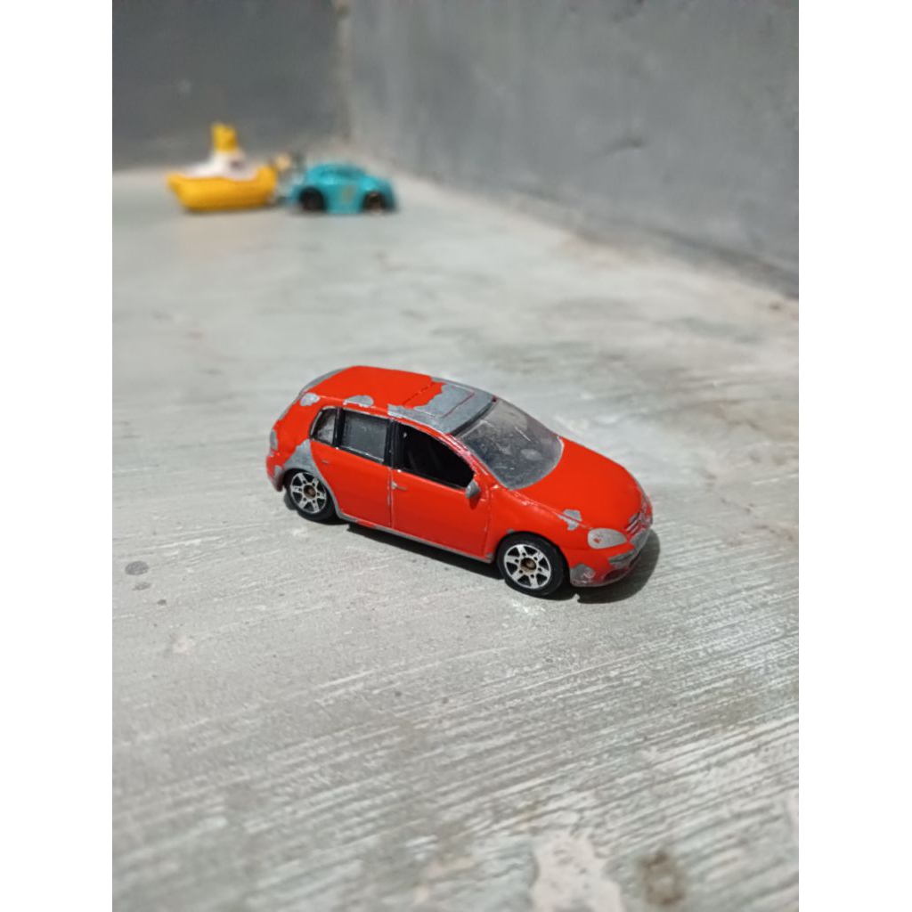Diecast Realtoy VW Golf V 1/72 (Loose)