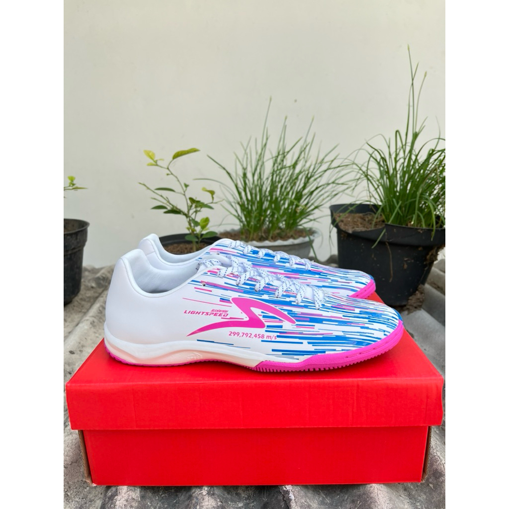 SEPATU FUTSAL SPECS LIGHTSPEED REBORN IN