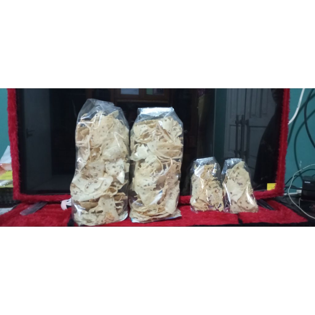 rampeyek umma 250 gram / rampeyek kacang tanah / peyek rebon / peyek kedelai