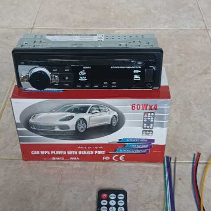 TAPE Mobil MP3 Player Bluetooth  12 VOLT-Free Call Car Card Card Plug -in U Disk Machine Rekreasi Si
