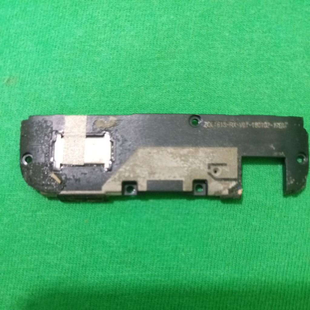 bazzer lenovo k 5 play ori copotan