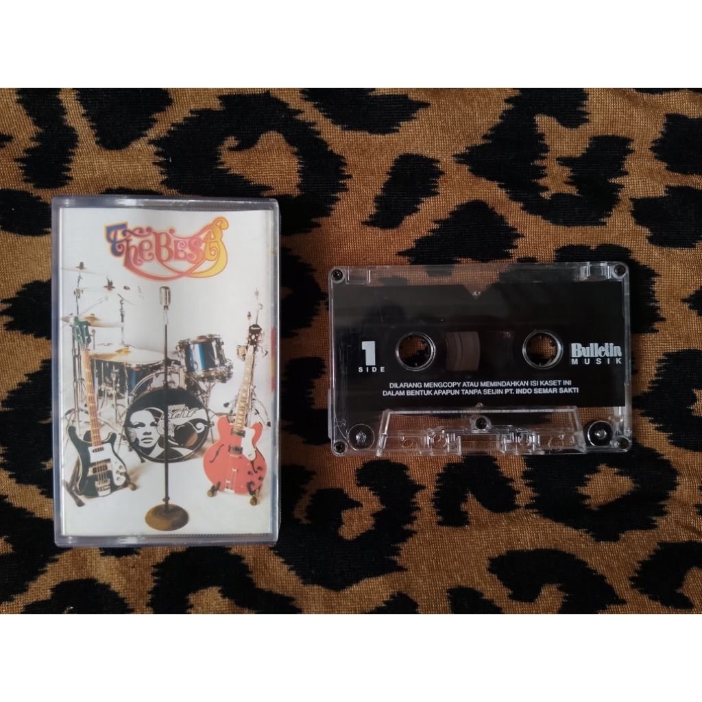 Kaset Pita Naif Kompilasi The Best Of