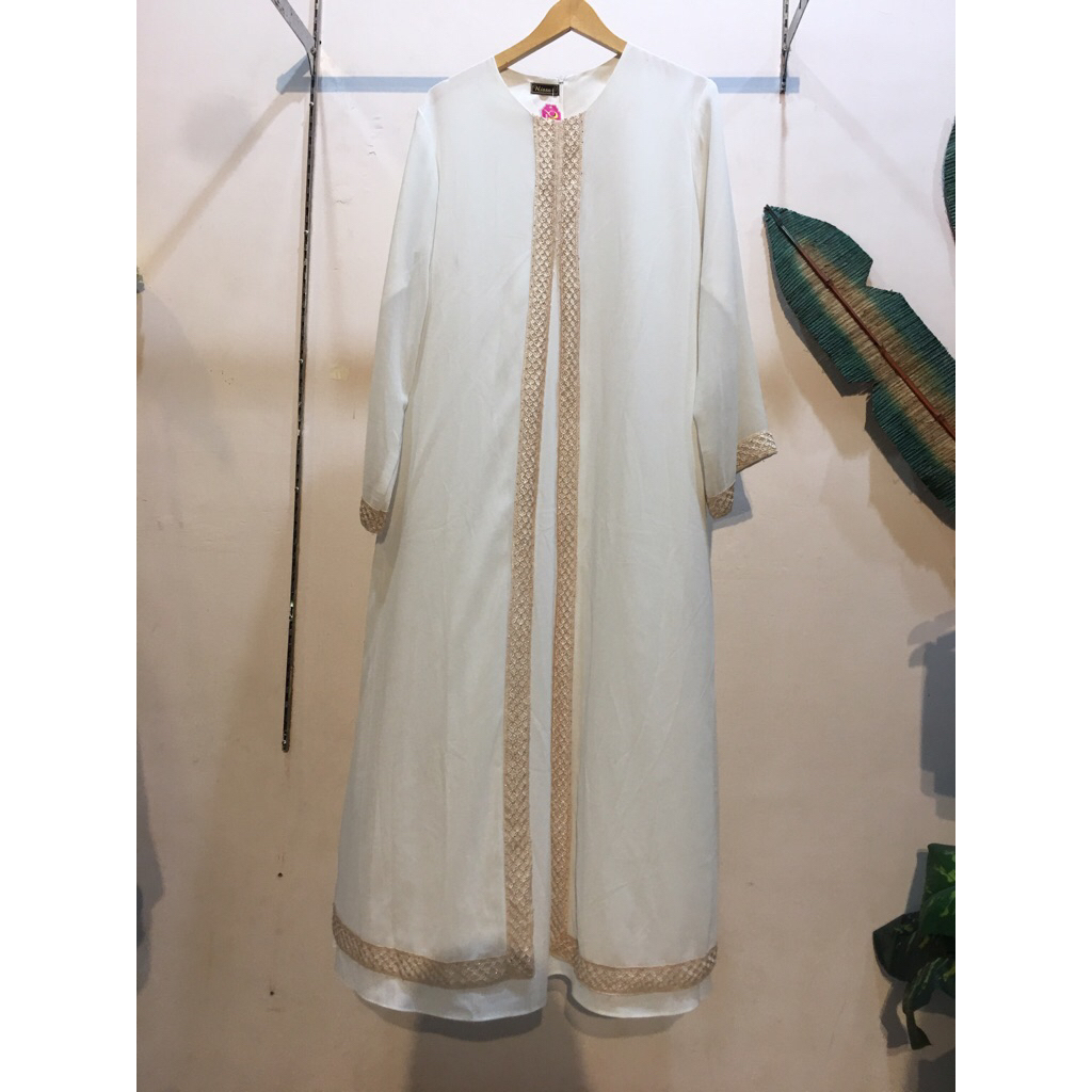 gamis abaya putih tulang kombinasi mutiara