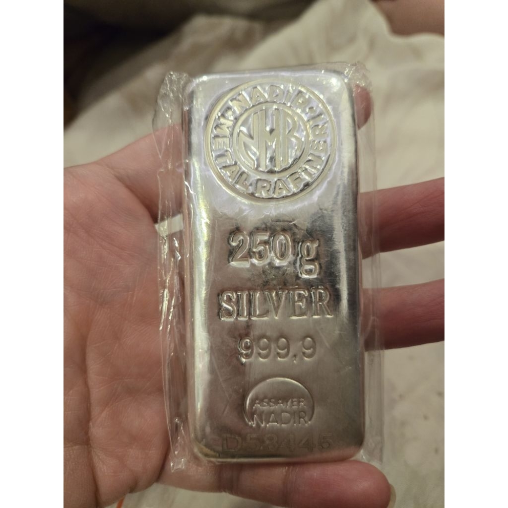Silver Nadir 250 gram