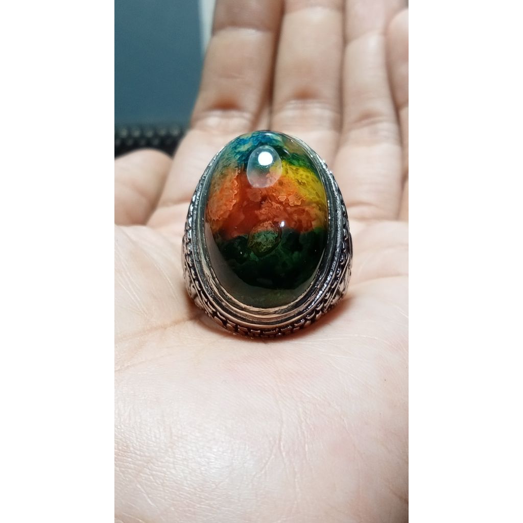 cincin batu pancawarna