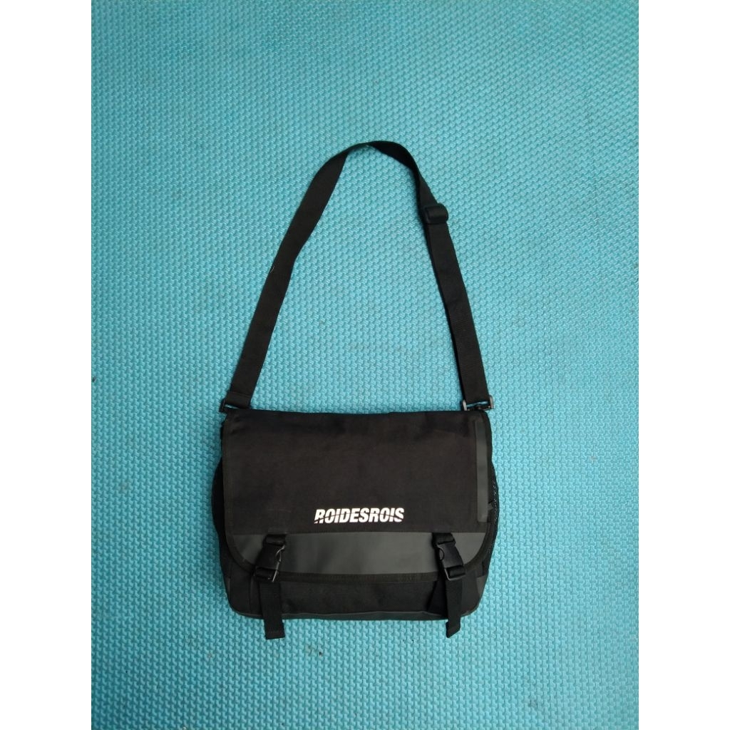 Messenger bag/Selempang/Tas Pria Wanita/Tas Casual/Tas Kerja Kuliah Laptop Second ORI BRAND ROIDESRO