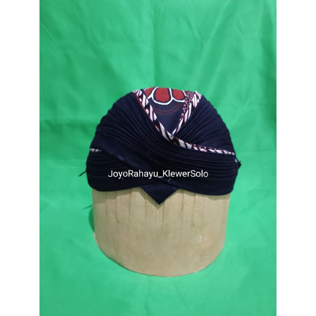 Blangkon dewasa model jogja motif Garuda || blangkon lipat || blangkon dewasa