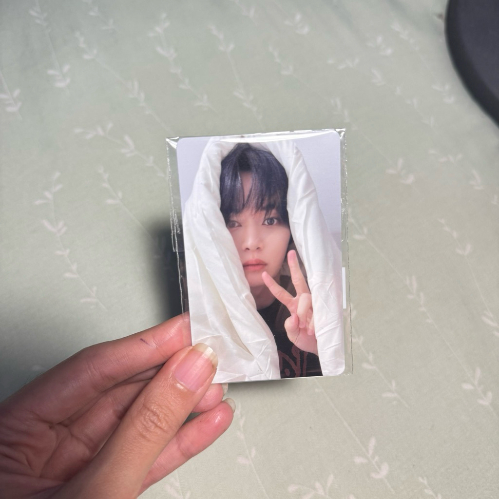 Photocard Lee Know Stray Kids HOP jypshop soundwave pc ino selimut