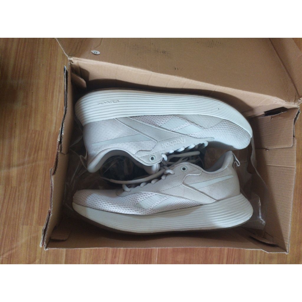 sepatu running atau gym reebok dmx comfort second like new