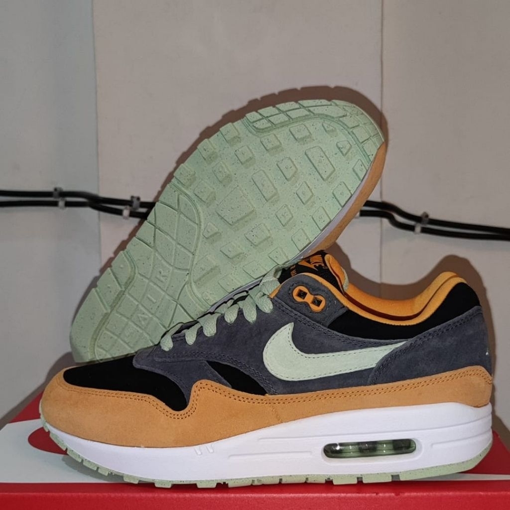Sepatu Nike Air max 1 ugly duckling honeydew