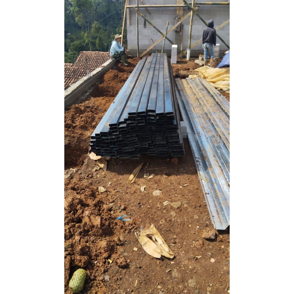 Besi CNP 125x35 tebal 2mm