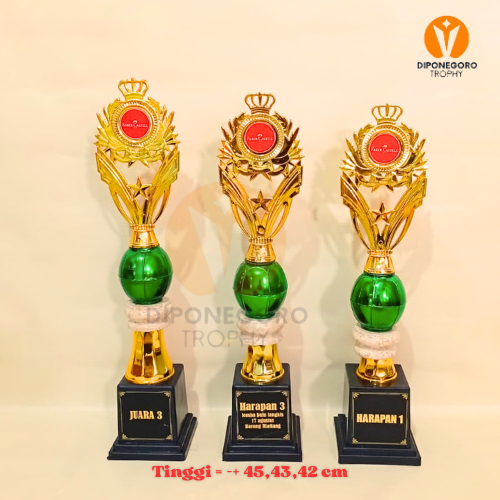 TROPY PIALA SATU SET VARIASI MUSIK