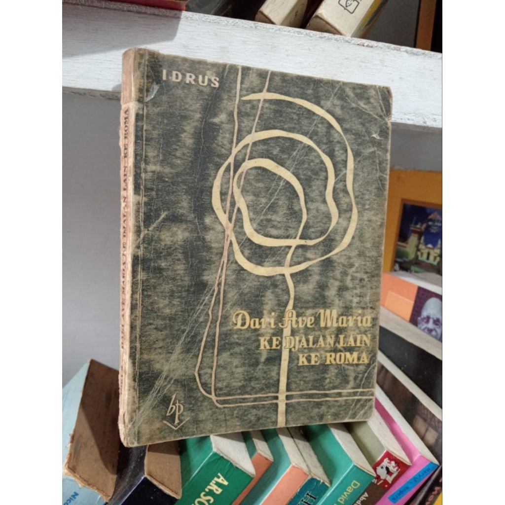 DARI AVE MARIA KE DJALAN LAIN KE ROMA